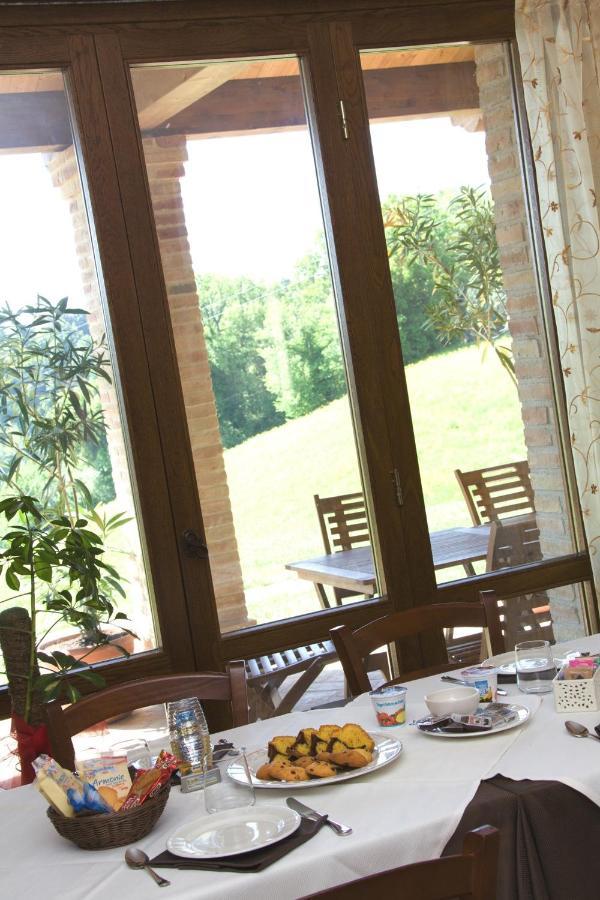 Agriturismo La Spiga D'Oro Frontino Esterno foto
