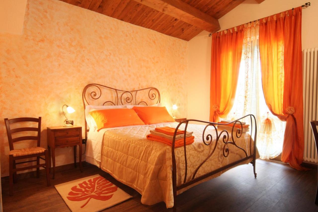 Agriturismo La Spiga D'Oro Frontino Esterno foto